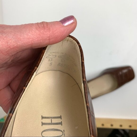 HOGL Crocodile  Caramel Heels - Picture 8 of 8